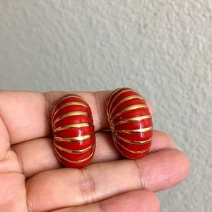 🖤Vtg D’ORLAN clip earrings